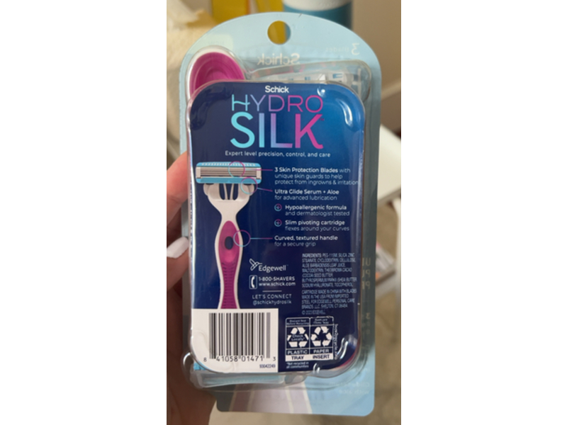 Schick Hydro Silk Ultimate Pubic Skin Protection Razor, Aloe, 3 Count
