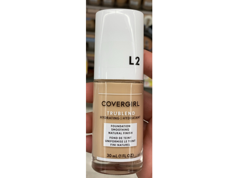Covergirl Trueblend Hydrating Foundation, L2 Classic Ivory, 1 fl oz/30 mL