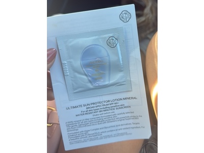 Shiseido Ultimate Sun Protector Lotion, SPF 60+, 0.67 fl oz/2 mL