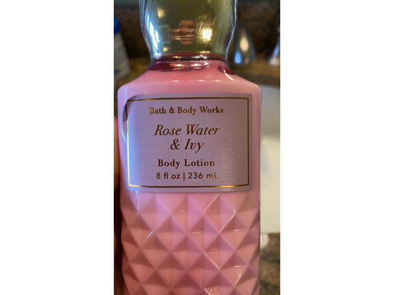 Bath & Body Works Body Lotion, Rose Water & Ivy, 8 fl oz/236 ml