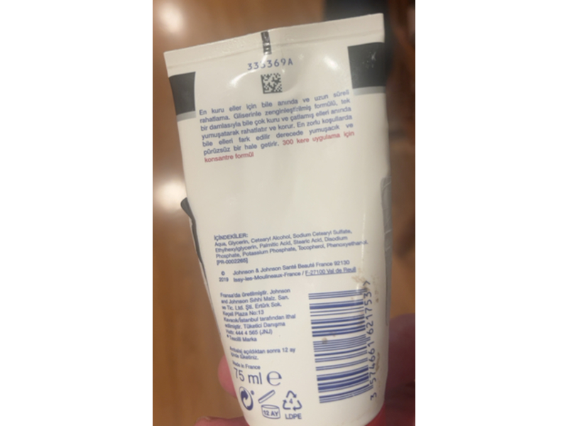 Neutrogena Hand Cream, Fragrance-Free, 75 mL