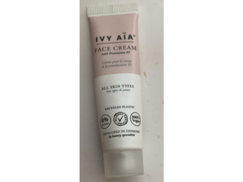 Ivy Aia Face Cream, Provitamin B5, 15 mL