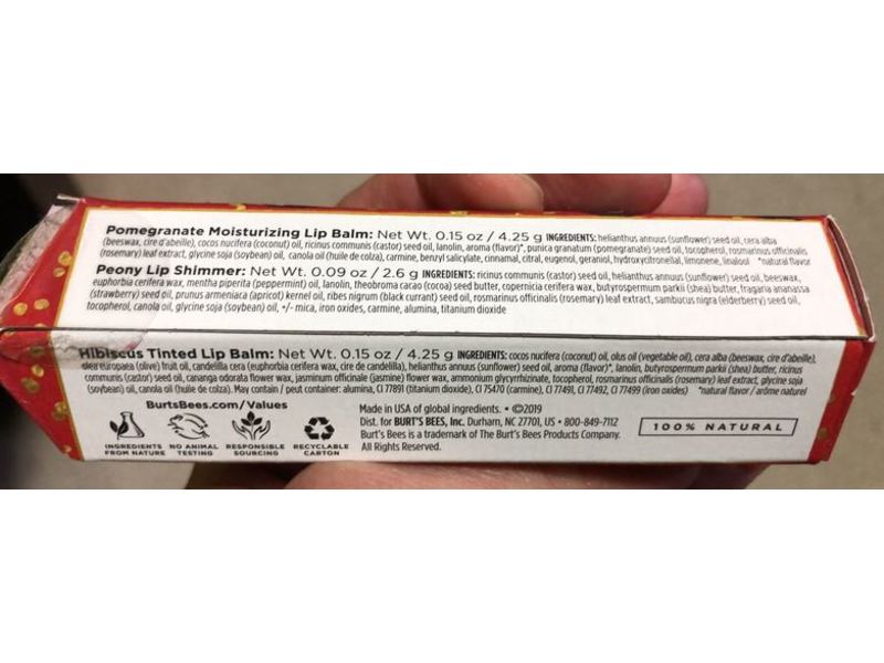 Burt's Bees Mistletoe Kiss Kit