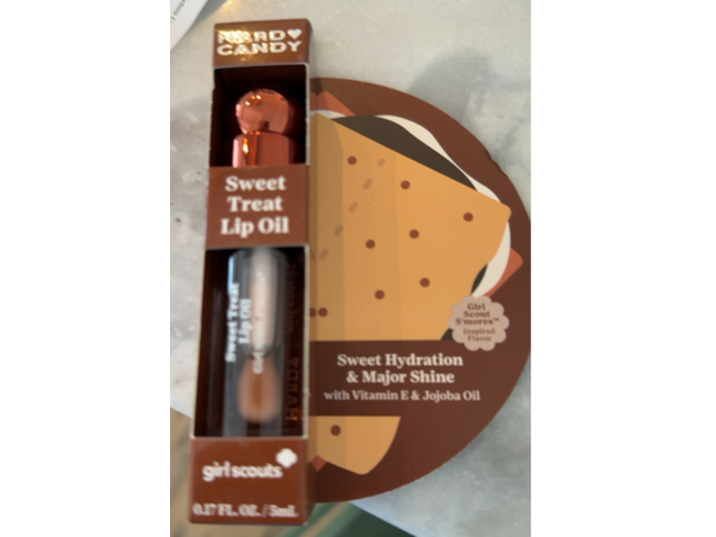 Hard Candy Girl Scouts S'mores Sweet Treat Lip Oil, Sweet Hydration & Major Shine, Vitamin E & Jojoba Oil, 0.17 fl oz/5 mL