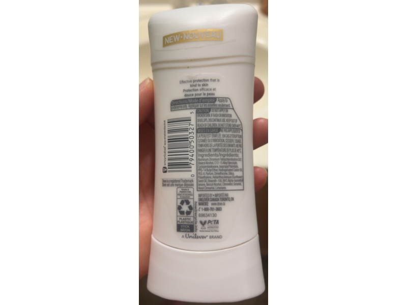 Dove Advanced Care Antiperspirant, Acai Berry & Lotus Flower, 74 g