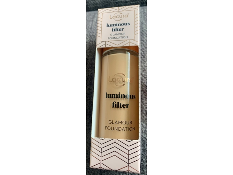 Lacura Luminous Filter Glamour Foundation, Shade 3, 30 mL