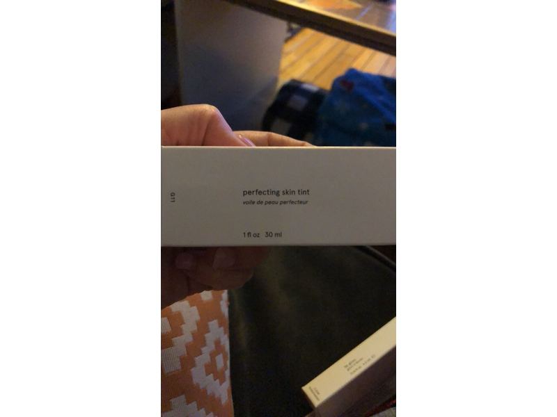 Glossier Perfecting Skin Tint, 1 fl oz/30 mL