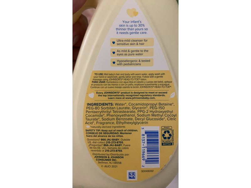 Johnson's Head-To-Toe Wash & Shampoo, 33.8 fl oz/1000 mL