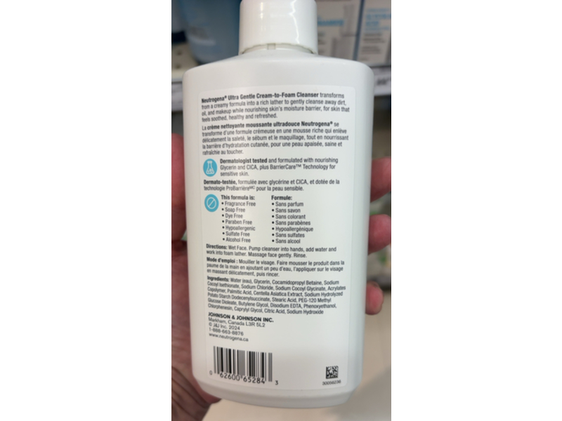 Neutrogena Ultra Gentle Cream-To-Foam Cleanser, 354 mL