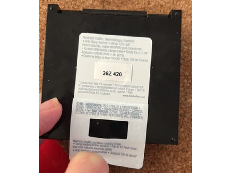 Maybelline New York Fit Me! Matte + Poreless Powder Foundation, 130 Buff Beige, 0.29 oz/8.5 g