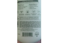 EOS Shea Butter Cashmere Body Wash, Creme De Pistachio, 6 fl oz/473 mL - thumbnail 3