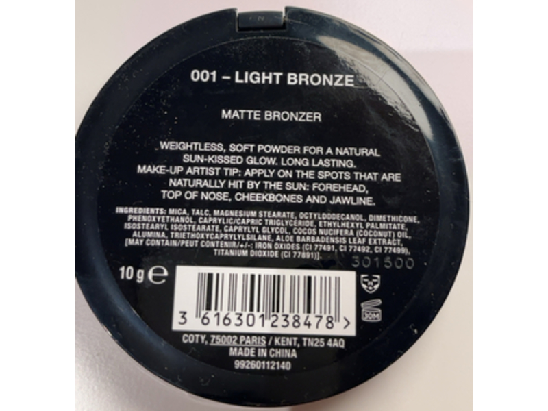 Max Factor Facefinity Matte Bronzer Powder, 001 Light Bronze, 10 g