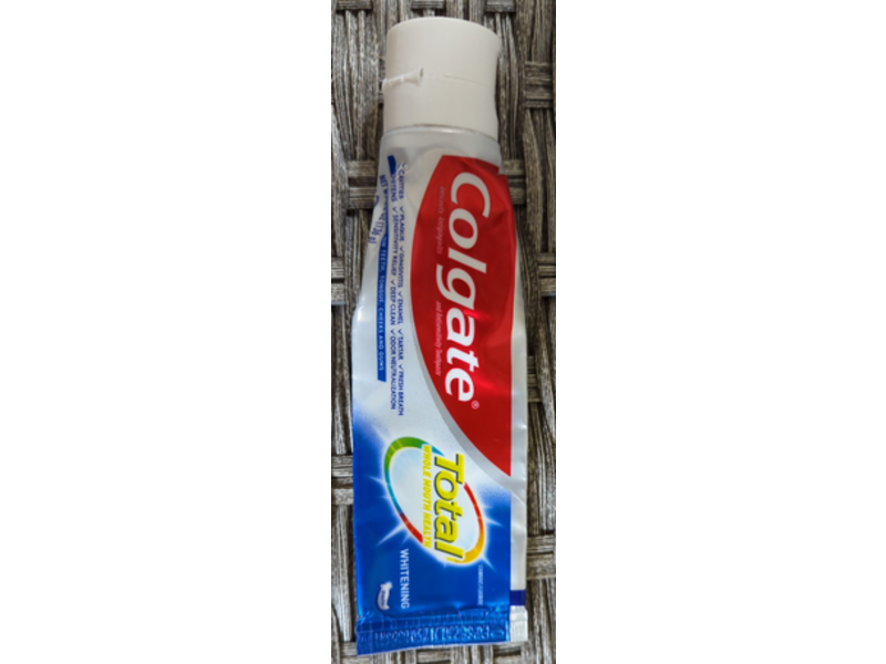 Colgate Total Whole Mouth Health Toothpaste, Whitening, 4.8 oz/136 g
