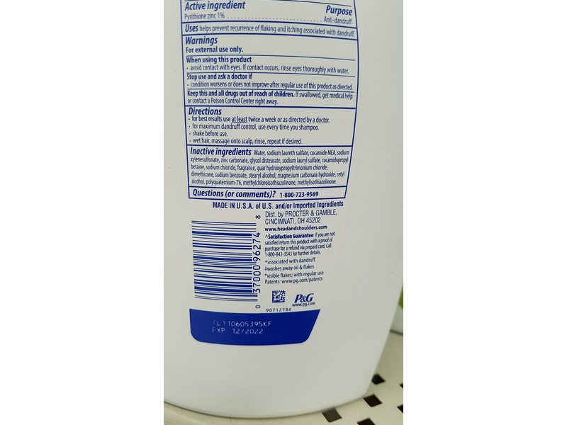 Head & Shoulders Daily Shampoo, Green Apple, 32.1 fl oz/950 mL