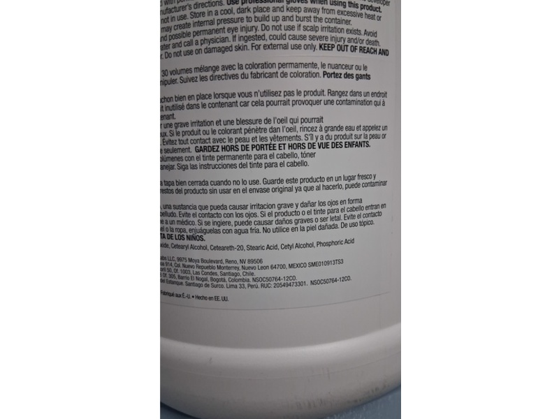 Salon Care 30 Volume Creme Developer, 128 fl oz/3.78 L