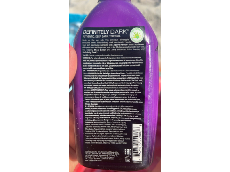 Emerald Bay Definitely Dark Professional Salon Lotion, 8.5 fl oz/250 mL