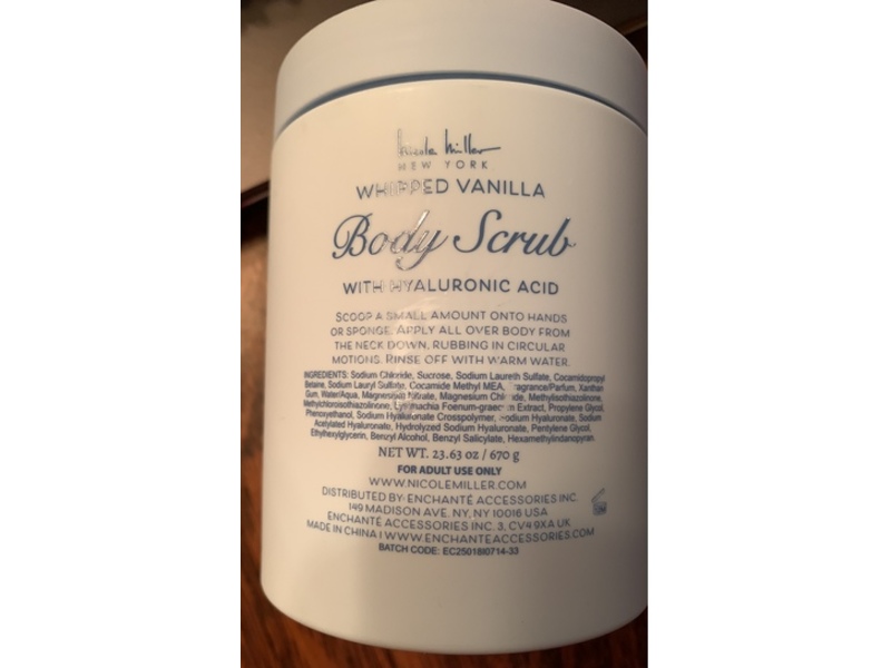 Nicole Miller Whipped Vanilla Gently Exfoliating Body Scrub, 23.63 oz/670 g