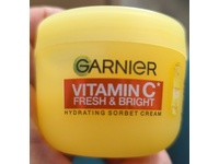 Garnier Fresh & Bright Hydrating Sorbet Cream, Vitamin C, 85 mL - thumbnail 2