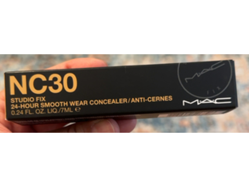 M.A.C Studio Fix Smooth Wear Concealer/Anti-Cernes, Nc 30, 0.24 fl oz/7 mL