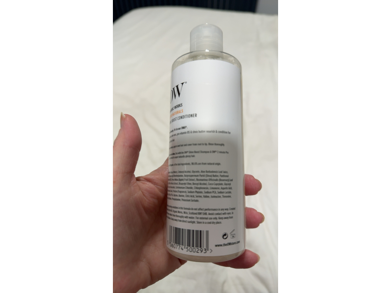 Organic Works Super Naturals Shine Boost Conditioner, 10.14 fl oz/300 mL