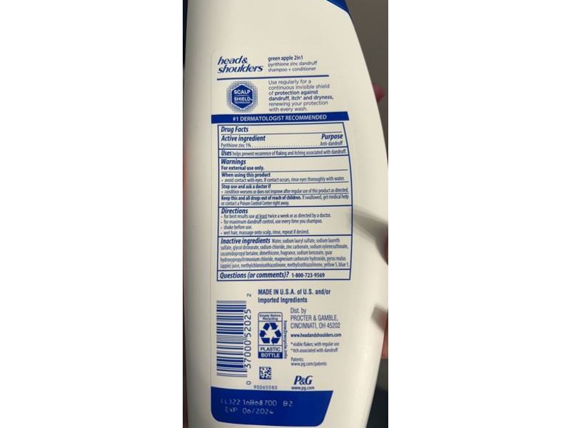 Head & Shoulders 2 In 1 Shampoo + Conditioner, Green Apple, 13.5 fl oz/400 mL