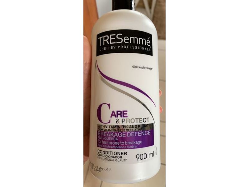 Tresemme Care & Protect Breakage Defence, Conditioner, Vitamin B12 And Keratin, 900 mL