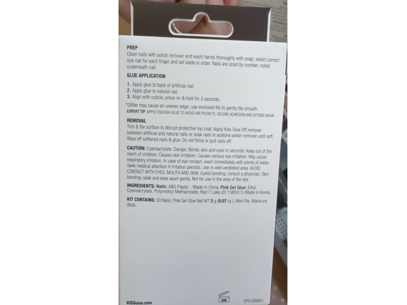 Kiss Classy Nails Premium, CSP03, Count 30