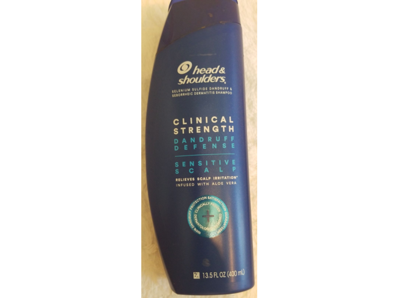 Head & Shoulders Clinical Strength Dandruff Defense Shampoo, Sensitive Scalp, 13.5 fl oz/400 mL