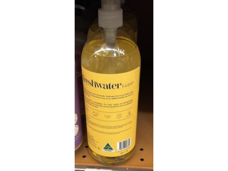 FreshWater Farm Smoothing Body Wash, Lemon Myrtle Oil + Manuka Honey, 34 fl oz/1 L