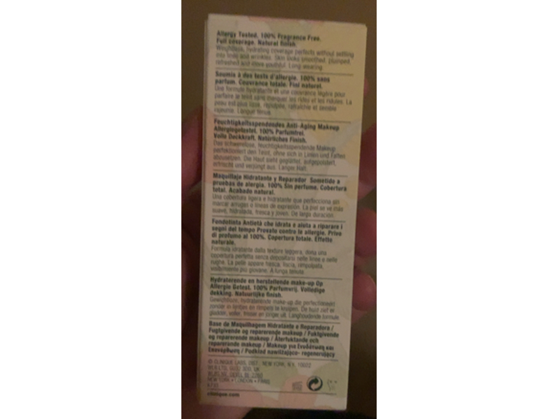 Clinique Even Better Refresh Hydrating & Repairing Makeup, C10 Albaster, 1 fl oz/30 mL