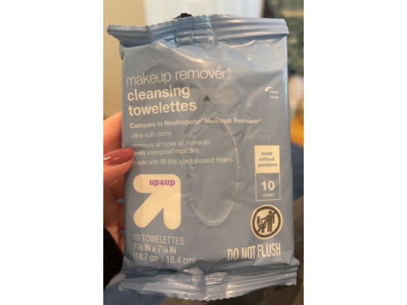 Up & Up Makeup Remover Cleansing Towelettes, 10 Count