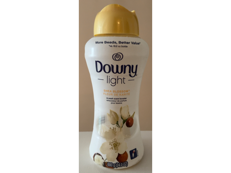 Downy Light In-Wash Scent Booster, Shea Blossom, 24.0 oz/680 g