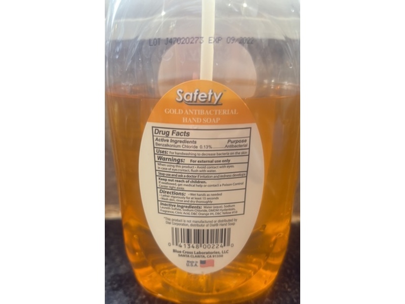 Safety Antibacterial Gold Hand Soap, 40 fl oz/1.18 L