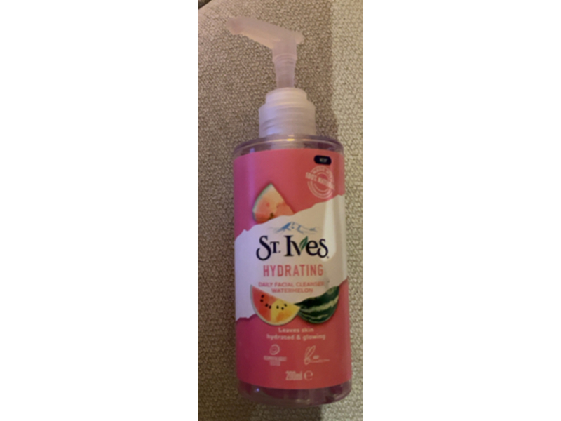 St. Ives Hydrating Daily Facial Cleanser, Watermelon, 200 mL