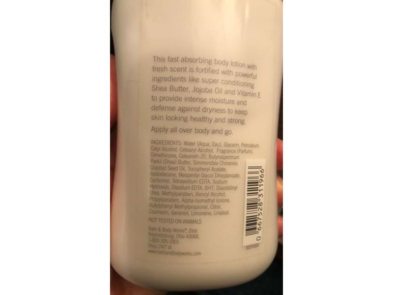 Bath & Body Works Ocean Body Lotion, Signature Collection, 8 fl oz / 236 ml