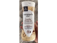 Summer’s Eve Essential Botanicals pH-Balanced Cleansing Wash, Coconut+Aloe, 15 fl oz/444 mL - thumbnail 2