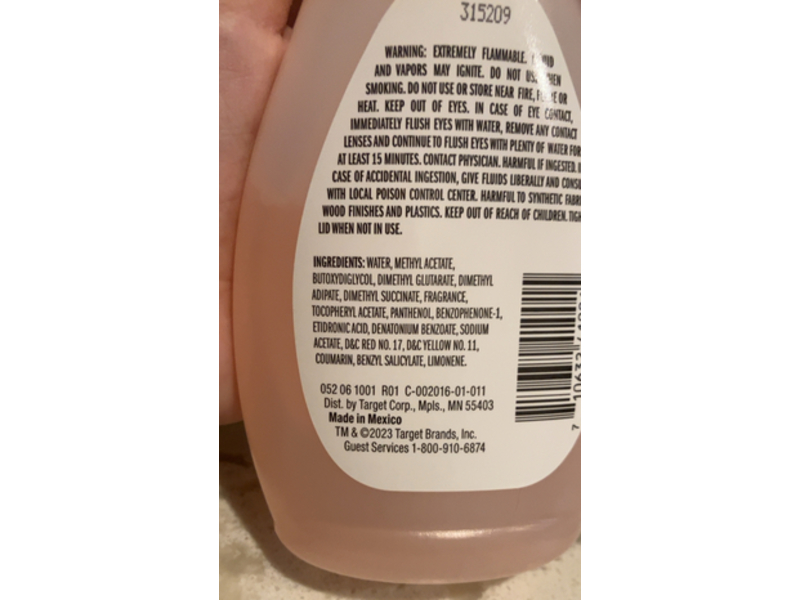 Up&Up Nail Polish Remover Solution, 6 fl oz/177.4 mL