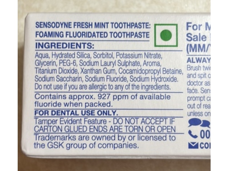 Sensodyne Daily Sensitivity Protection Triple Cleaning Action, Fresh Mint, 75 g