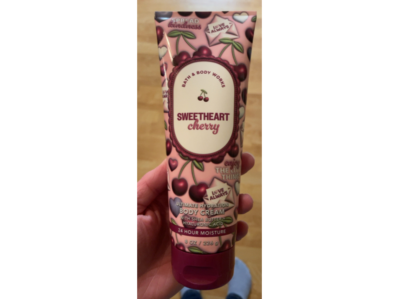 Bath & Body Works Ultimate Hydration Body Cream, Sweetheart Cherry, 8 oz/226 g