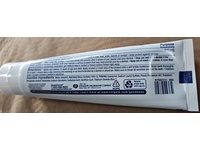 Colgate Maximum Strength Sensitive Whitening Toothpaste, Fresh Mint, 6 oz/170 g, Pack Of 3 - Image 5