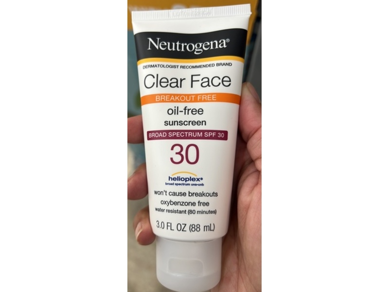 Neutrogena Clear Face Oil-Free Sunscreen, SPF 30, 3 fl oz/88 mL