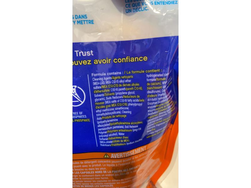 Tide Pods Plus Laundry Pacs, Febreze Sport Odor Defense, Active Fresh, 29 oz/838 g, 32 Count