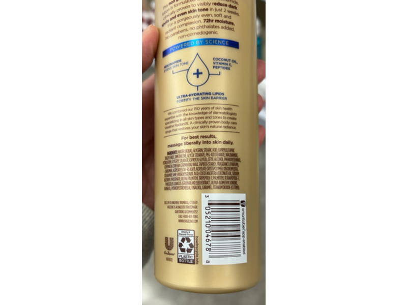 Vaseline Radiant Nourishing Body Lotion, 1% Niacinamide + Coconut Oil + Vitamin C + Peptides, 11 fl oz/325 mL