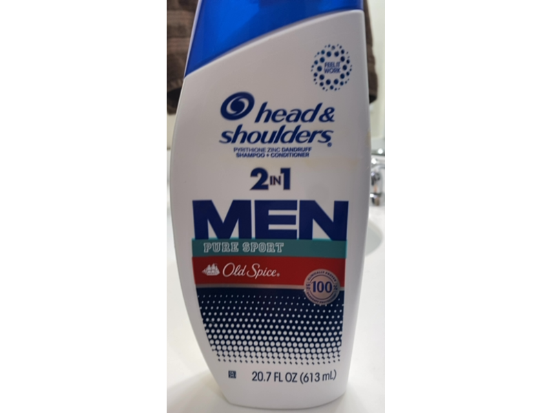 Head & Shoulders 2 in 1 Dandruff Shampoo+ Conditioner, Old Spice, 20.7 fl oz/613 mL