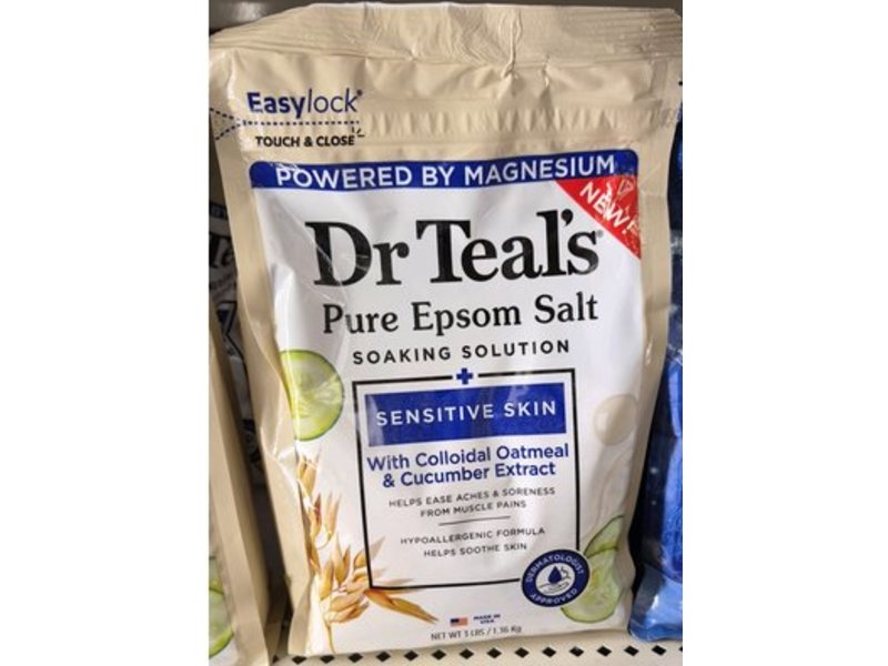 Dr Teal's Pure Epsom Salt Soaking Solution, Colloidal Oatmeal + Cucumber Extract, 1.36 kg