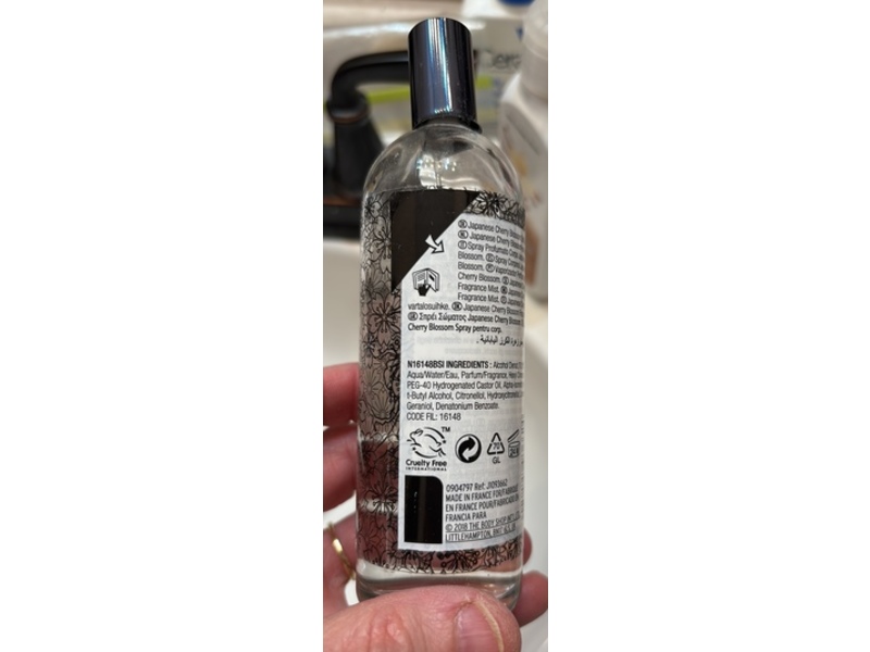 The Body Shop Fragrance Mist, Japanese Cherry Blossom, 3.3 fl oz/100 mL