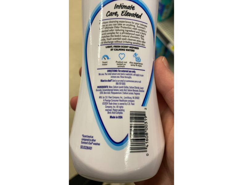 Summer's Eve Ultimate Odor Protection Daily Refreshing Body Wash, Light + Fresh Scent, 9 fl oz/266 mL