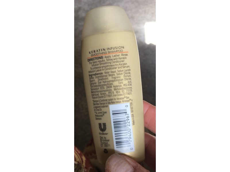 Suave Professionals Keratin Infusion Smoothing Shampoo, 2 fl oz/59 mL