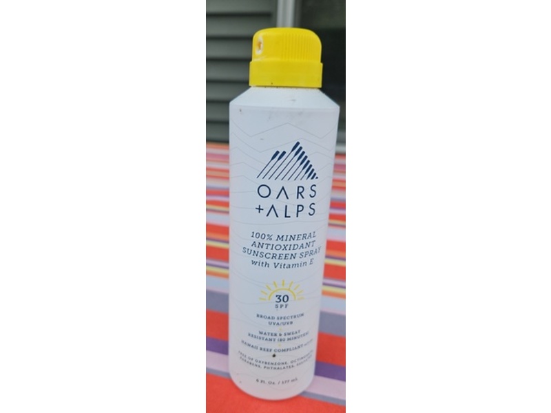 Oars + Alps 100% Mineral Antioxidant Sunscreen Spray, SPF 30, 6 fl oz/177 mL