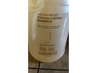 Giovanni 50:50 Balanced Hydrating Clarifying Shampoo, 128 fl oz/3785 mL - Image 4